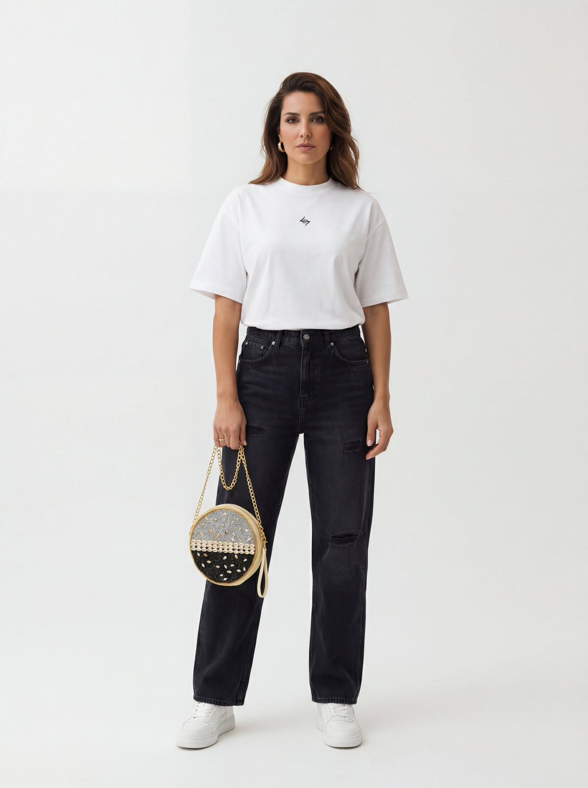 Shoes + 247 DNA Graphic + Jeans + Pochette tonda conchiglie - 09