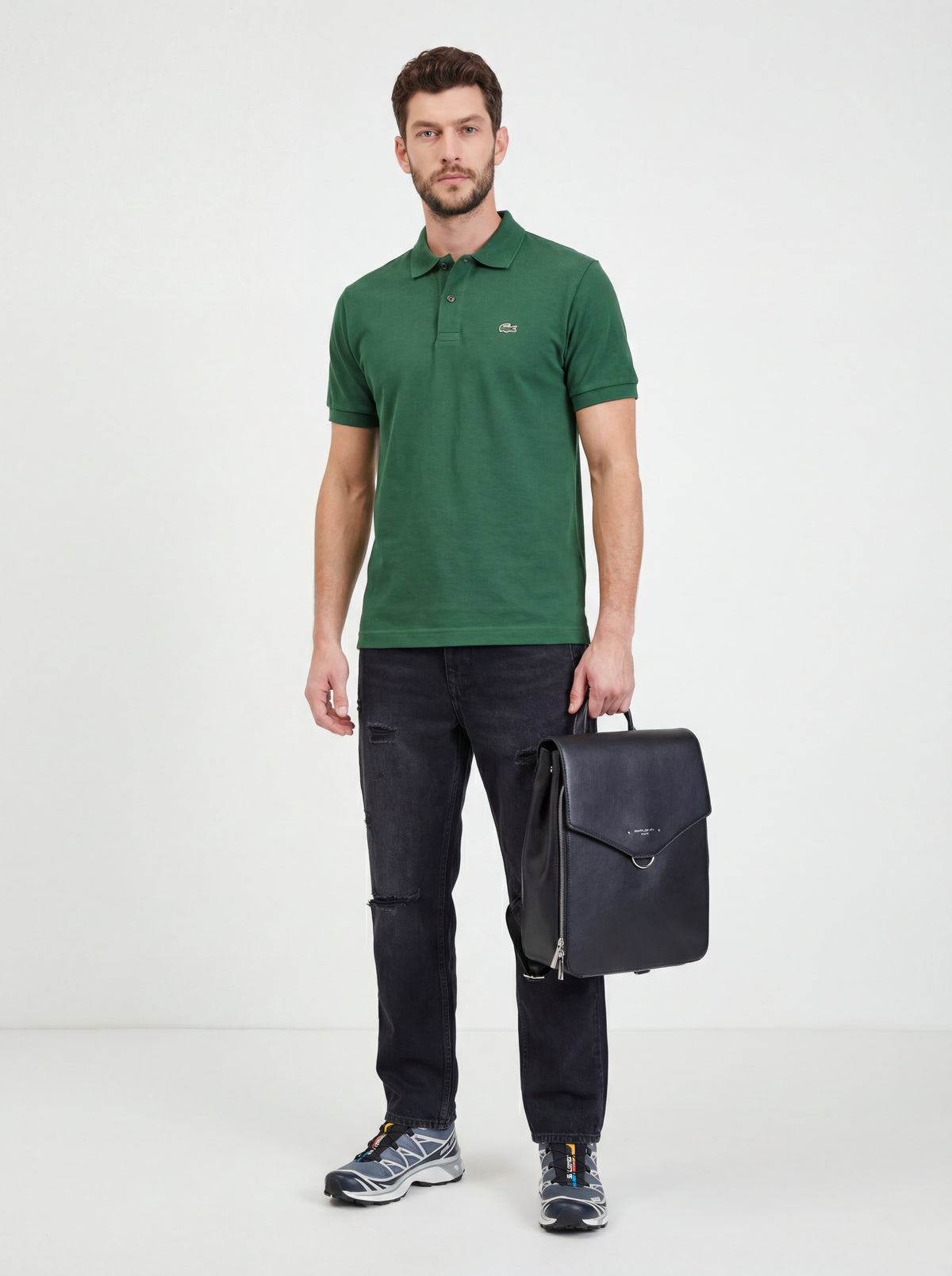 Salomon Sportstyle Xt + Lacoste Polo L.12.12 + Jeans + Zainetto rigido con - 08