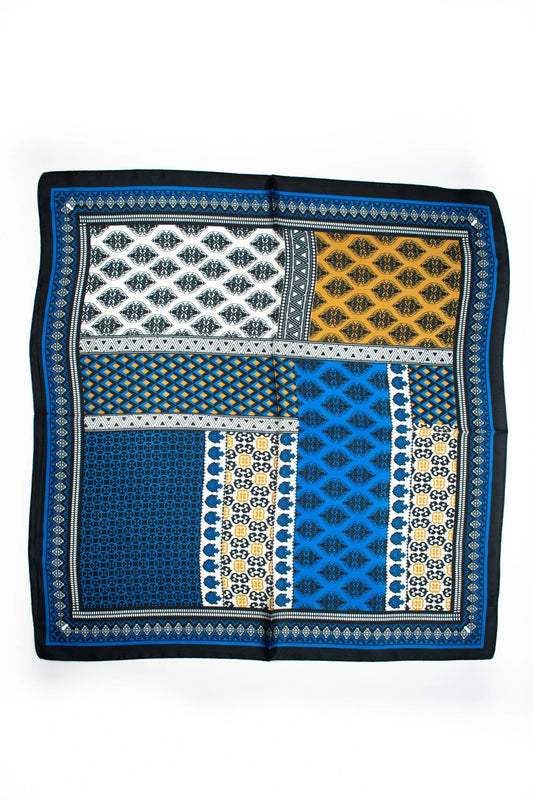 Foulard quadrato a stampa etnica